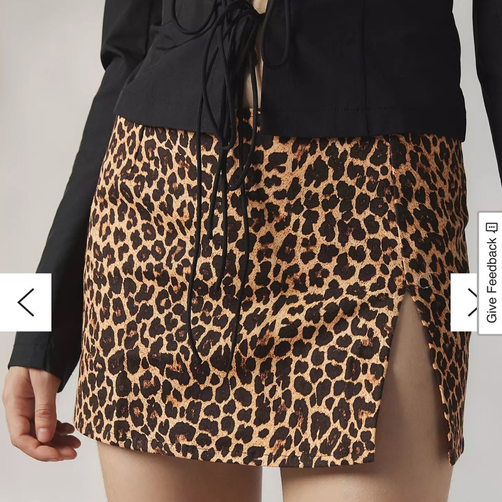 MOTEL Pravara Leopard Print Mini Skirt with Side Slit - Brown